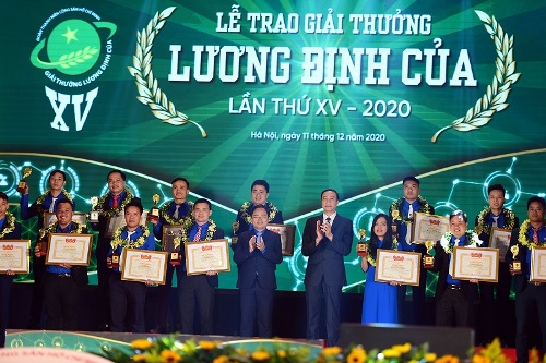 56 nhà nông trẻ được tôn vinh tại Lễ trao giải thưởng Lương Định Của lần thứ XV